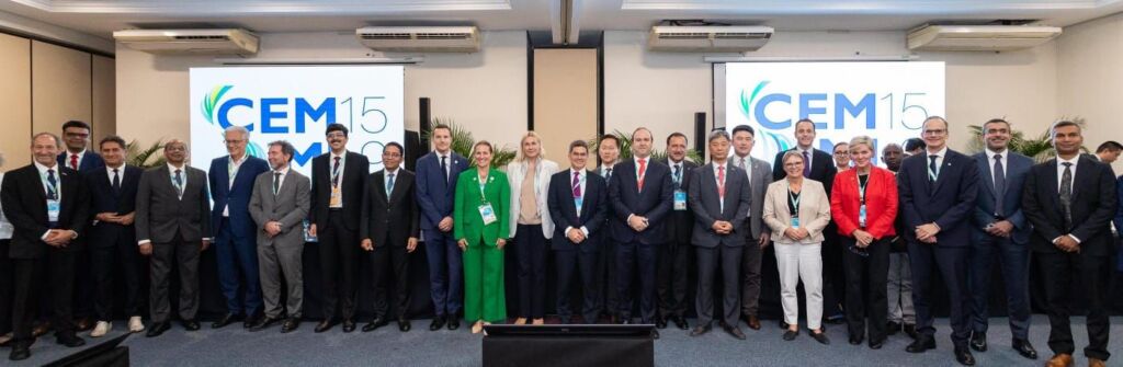 agenda for action family photo